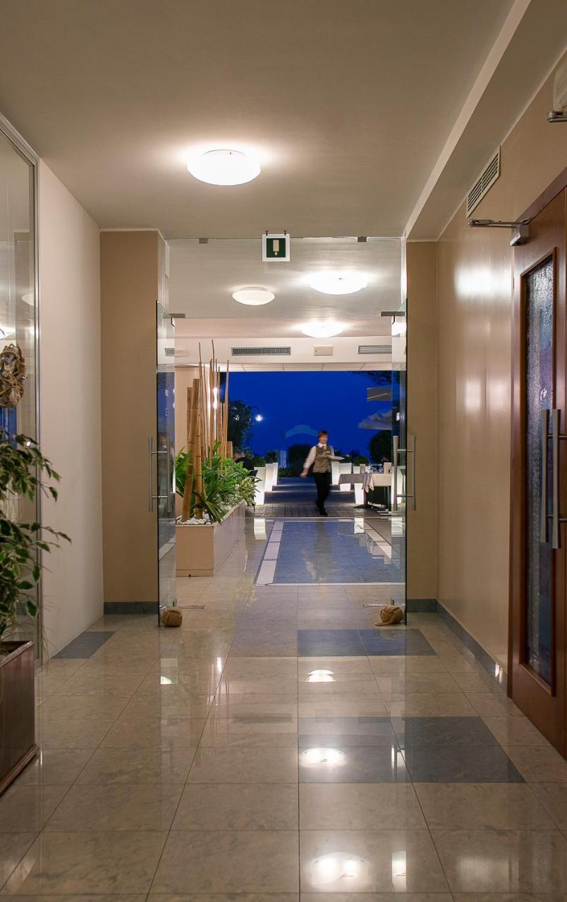 לידו די ג'סולו Park Hotel Ermitage Resort & Spa מראה חיצוני תמונה