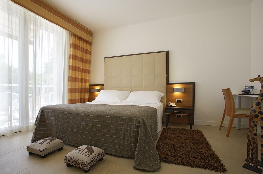 לידו די ג'סולו Park Hotel Ermitage Resort & Spa מראה חיצוני תמונה